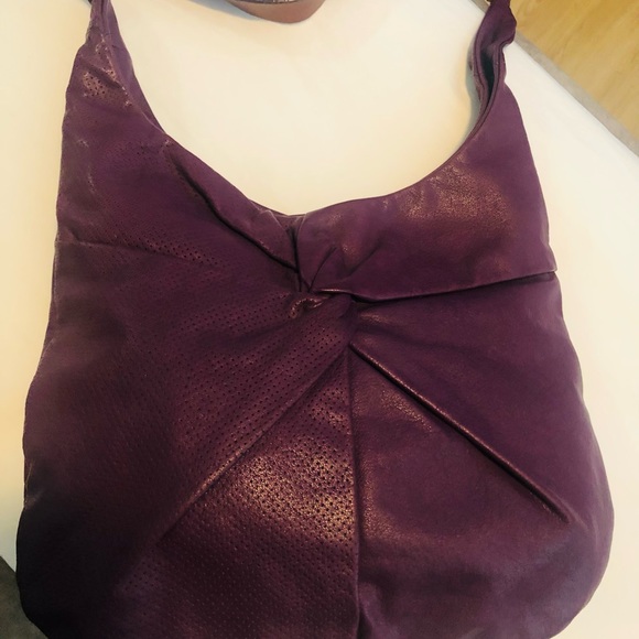 Marc By Marc Jacobs Purple Perforated Leather Large Shoulder Bag💜💙 - Picture 5 of 15